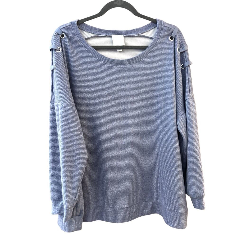 Sunday Women Plus 3X Top Blue Metallic Silver Threading Lace Accent Sleeves 102